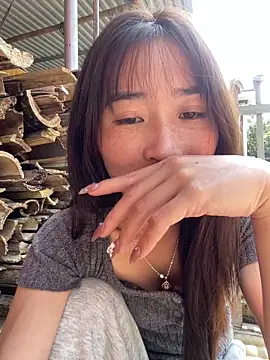 Snapshot of oneyou_400 chatting on 02.06.26 oneyou 400 online show from 02.06.26