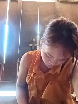 Nguyet135 online show from 04.28.26