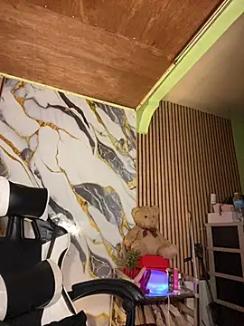 Im ur mother online show from 04.15.26