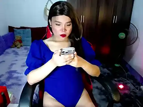 Snapshot of Urassiansweetcummer chatting on 03.24.26 Urassiansweetcummer online show from 03.24.26