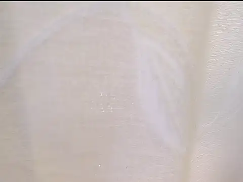 Snapshot of Shulee21 chatting on 09.27.25 Shulee21 online show from 09.27.25