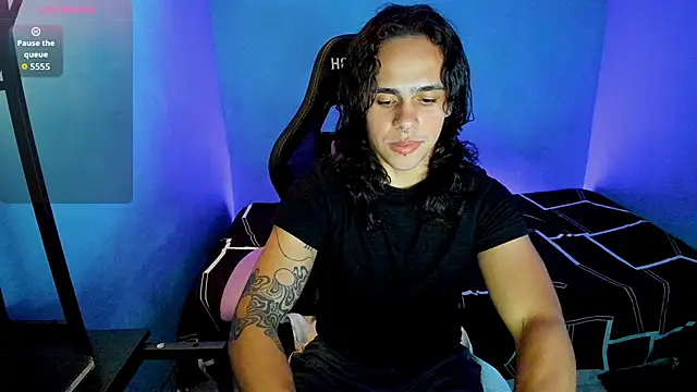 Maximiliano scoott   online show from 09.17.25