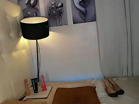 Snapshot of Foxxy_Barbie chatting on 01.19.26 Foxxy Barbie online show from 01.19.26