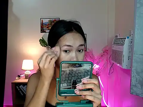 Shindoll online show from 10.25.25