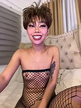 Snapshot of Innocent_yanixx69 chatting on 07.26.26 Innocent yanixx69 online show from 07.26.26