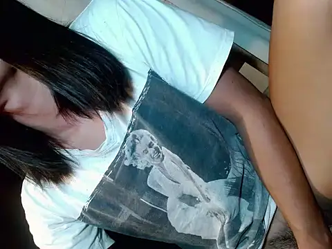 Snapshot of urhotty_megss chatting on 02.27.26 urhotty megss online show from 02.27.26