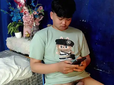 Snapshot of Reynelcock chatting on 01.17.26 Reynelcock online show from 01.17.26