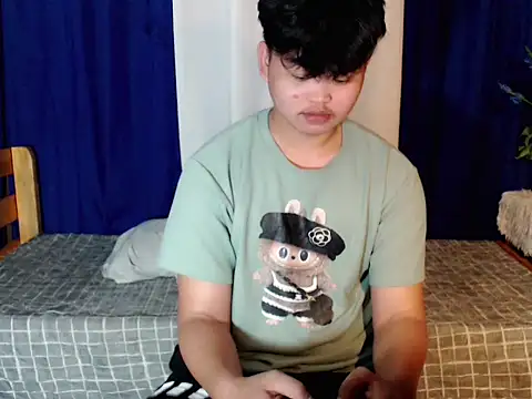 Snapshot of Reynelcock chatting on 02.07.26 Reynelcock online show from 02.07.26