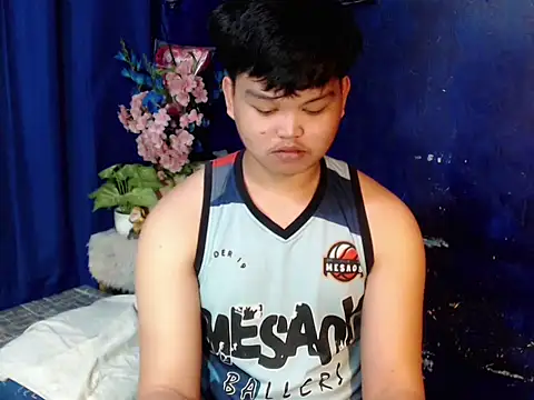 Snapshot of Reynelcock chatting on 03.02.26 Reynelcock online show from 03.02.26