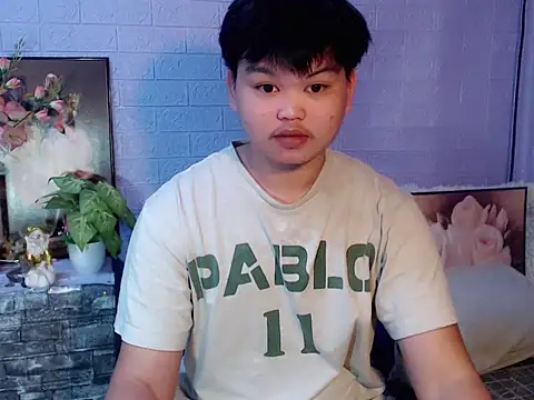 Reynelcock online show from 05.12.26
