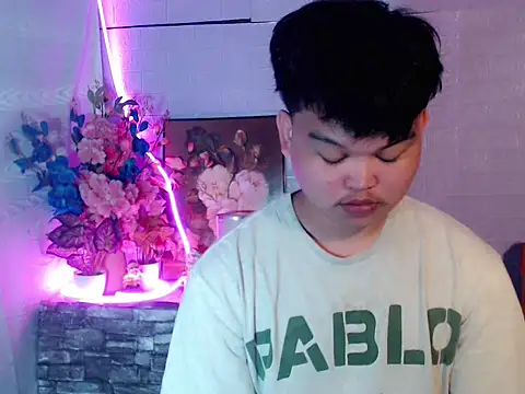 Reynelcock online show from 05.21.26