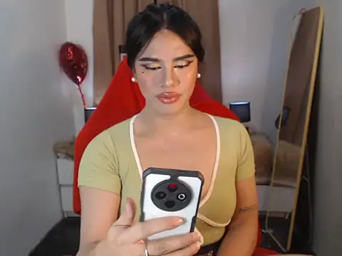 RebeccaTs online show from 03.12.26