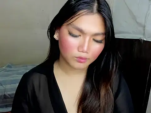 Lou heart online show from 10.15.25