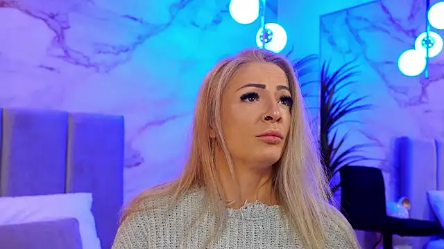 Izabellle02 online show from 03.05.26