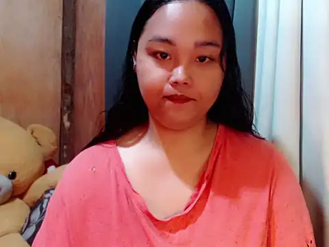  Lylia online show from 11.22.25