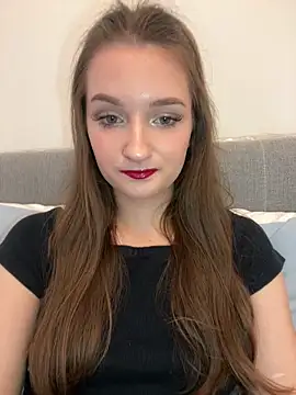 AdelinaEmber online show from 10.20.25