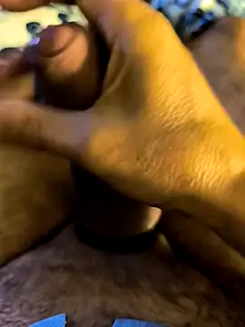 Snapshot of mariopene25 chatting on 10.27.25 mariopene25 online show from 10.27.25