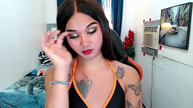 Snapshot of lil_fantacy chatting on 09.10.25 lil fantacy online show from 09.10.25