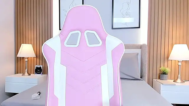 Snapshot of megan_bigboobs_ chatting on 02.15.26 megan bigboobs online show from 02.15.26