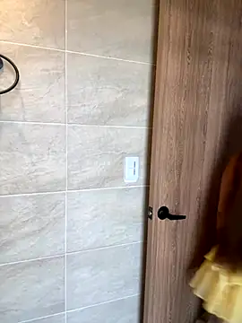 Nikii   online show from 11.10.25