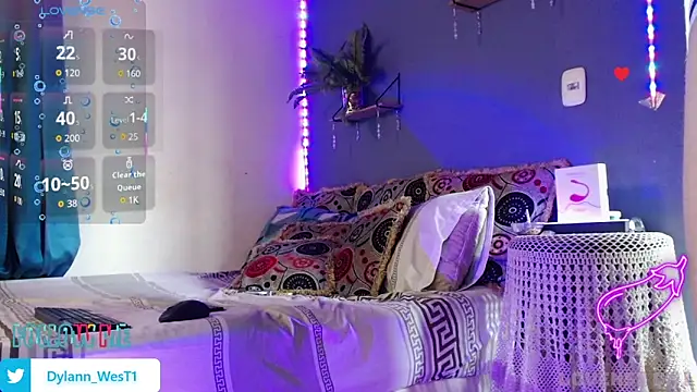 Dylann west online show from 09.18.25