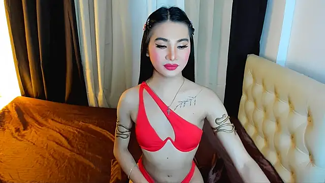 Snapshot of hotjessieempress chatting on 10.07.25 hotjessieempress online show from 10.07.25