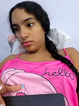 Snapshot of Cataleya_ja chatting on 06.25.26 Cataleya ja online show from 06.25.26