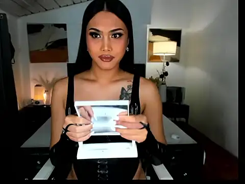 CallaWang online show from 12.03.25