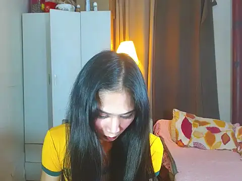 kittygurl124 online show from 03.31.26