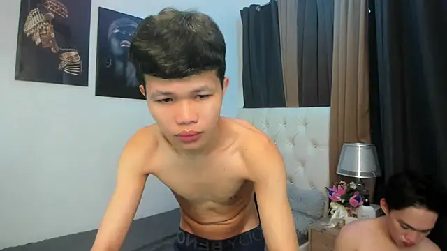 crazyasiantwink online show from 01.10.26