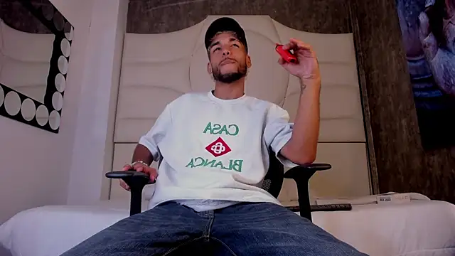 Thiagoferreti online show from 09.25.25