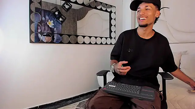 Thiagoferreti online show from 10.03.25