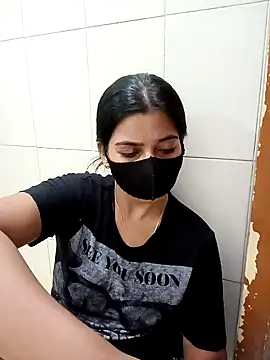 Snapshot of Hot_Jaanvi_ chatting on 09.26.25 Hot Jaanvi online show from 09.26.25