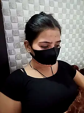 Snapshot of Hot_Jaanvi_ chatting on 11.16.25 Hot Jaanvi online show from 11.16.25