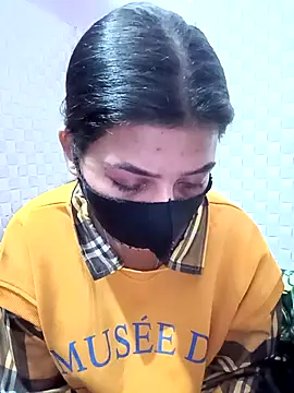 Snapshot of Hot_Jaanvi_ chatting on 11.28.25 Hot Jaanvi online show from 11.28.25