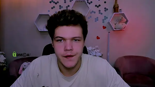 Snapshot of lucas_long_ chatting on 09.27.25 lucas long online show from 09.27.25