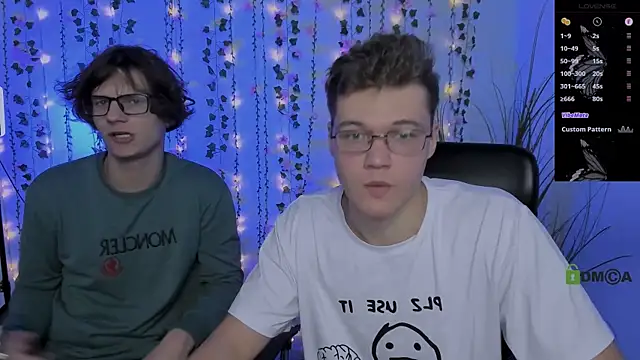 Snapshot of lucas_long_ chatting on 10.01.25 lucas long online show from 10.01.25