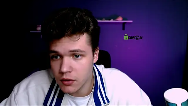 Snapshot of lucas_long_ chatting on 11.14.25 lucas long online show from 11.14.25