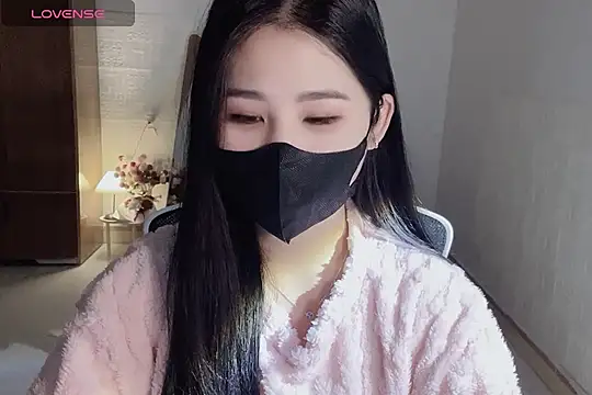    Daisy    online show from 01.13.26