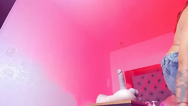 Snapshot of MirandaSould chatting on 02.12.26 MirandaSould online show from 02.12.26