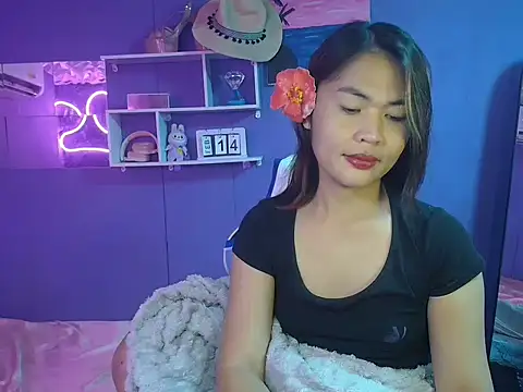 Snapshot of urgirljane chatting on 02.14.26 urgirljane online show from 02.14.26