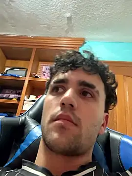 Snapshot of aavrdvh33 chatting on 04.01.26 aavrdvh33 online show from 04.01.26