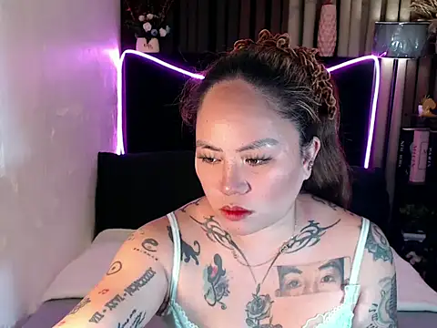Snapshot of EstellaStarXxx chatting on 05.24.26 EstellaStarXxx online show from 05.24.26