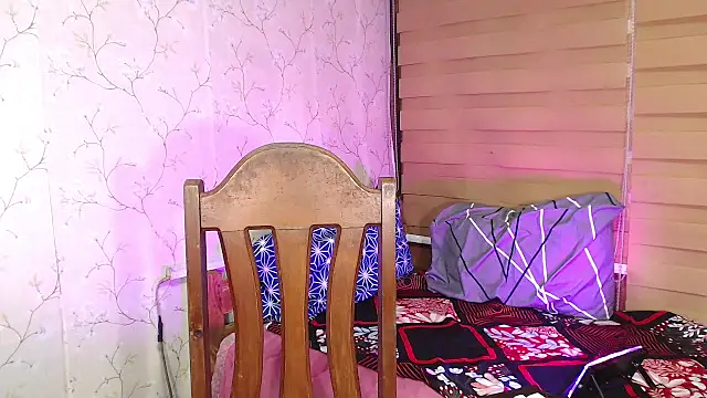 TssluttyNikka online show from 09.10.25