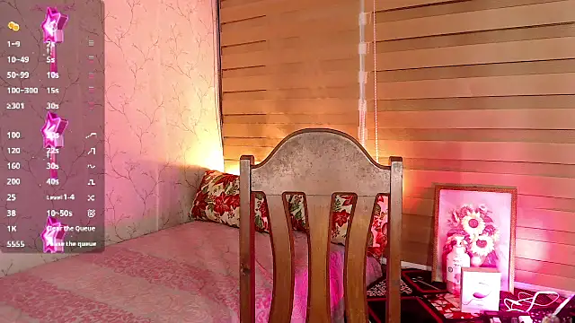 TssluttyNikka online show from 10.18.25