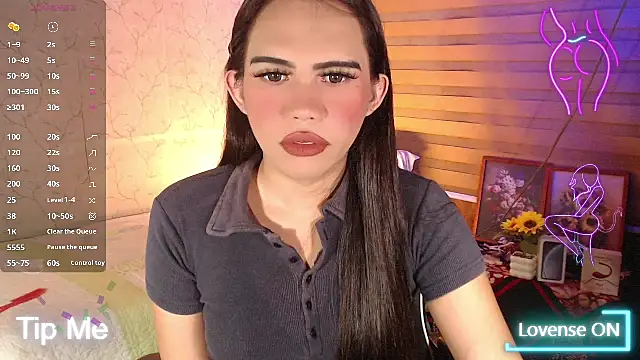 TssluttyNikka online show from 02.24.26