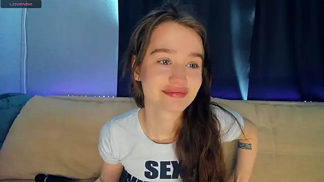 lovelyalivia online show from 03.27.26