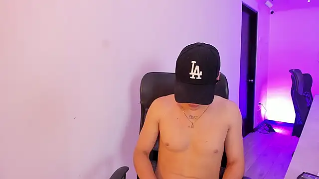 BenitoSaenz online show from 09.19.25