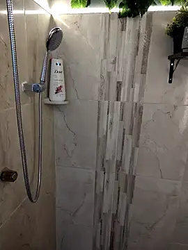 Snapshot of SeleneLuminari8 chatting on 11.20.25 SeleneLuminari8 online show from 11.20.25