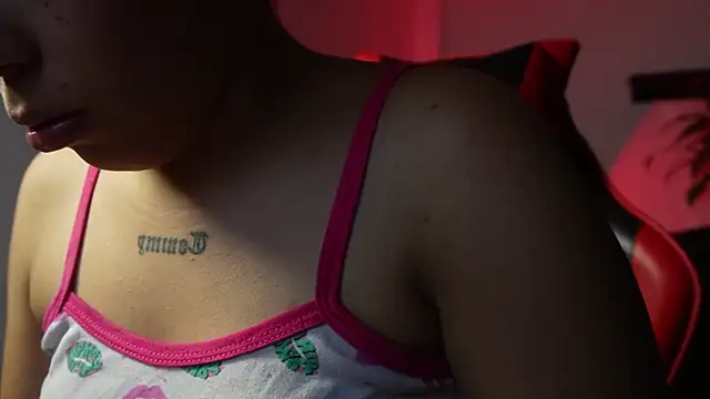 Snapshot of valkyria_12 chatting on 09.16.25 valkyria 12 online show from 09.16.25